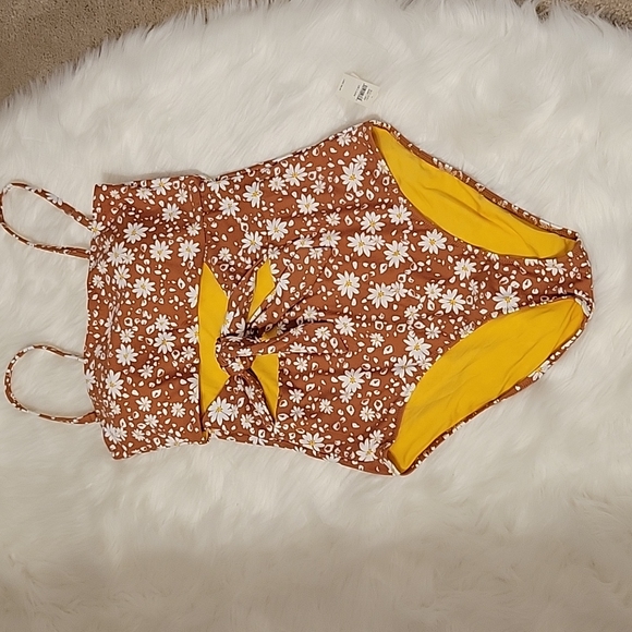 aerie Other - Aerie Full Coverage one piece swimsuit tan white yellow daisies Large Long New